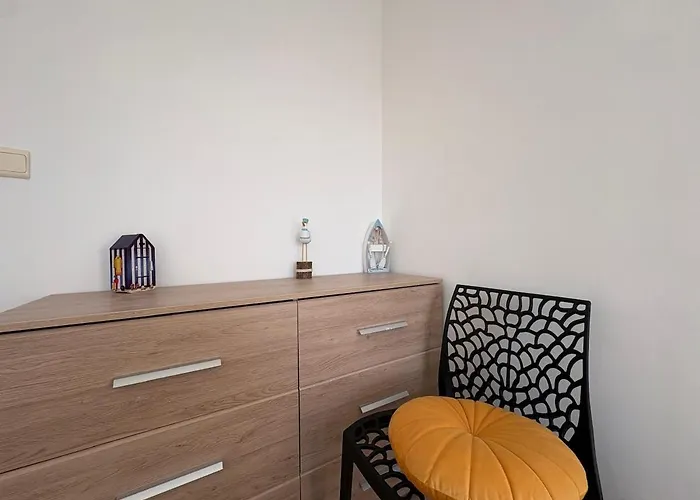 Le Belem - Superbe T3 Face Au Port * Rochefort (Charente-Maritime)